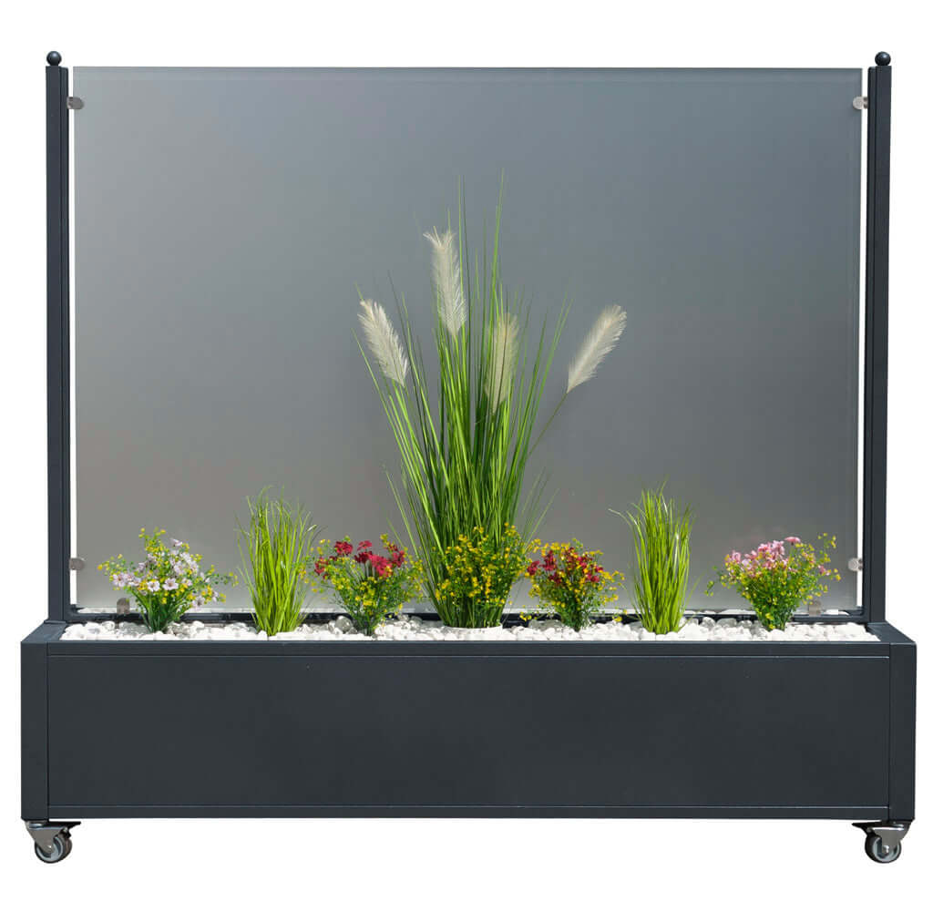 Mobiler Windschutz mit Pflanzkasten - wetterfest & rollbar - Sicherheitsglas in 150 cm & 200 cm