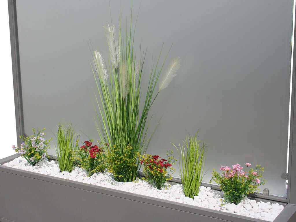 Mobiler Windschutz mit Pflanzkasten - 150 cm - satiniert / blickdicht