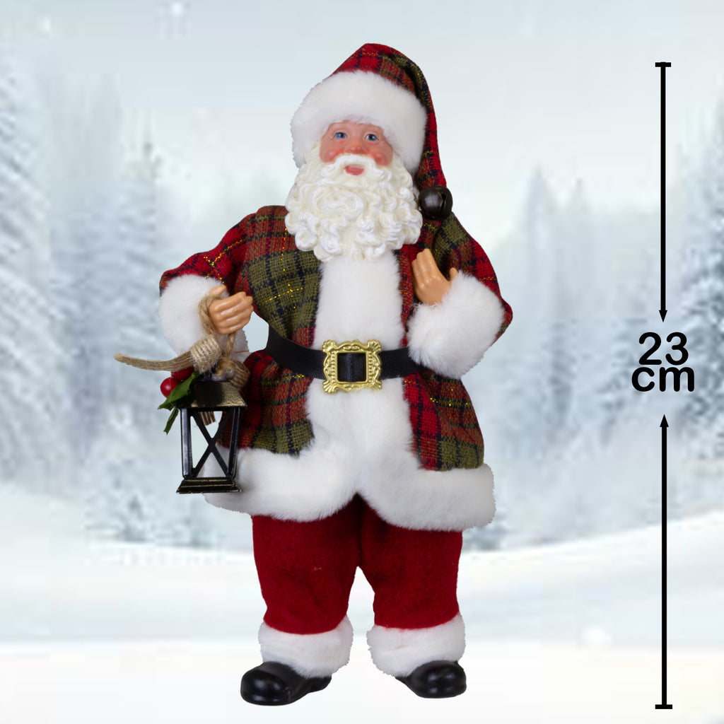 Weihnachtsmann Figur 23 cm Santa Claus stehend mit Laterne und kariertem Mantel