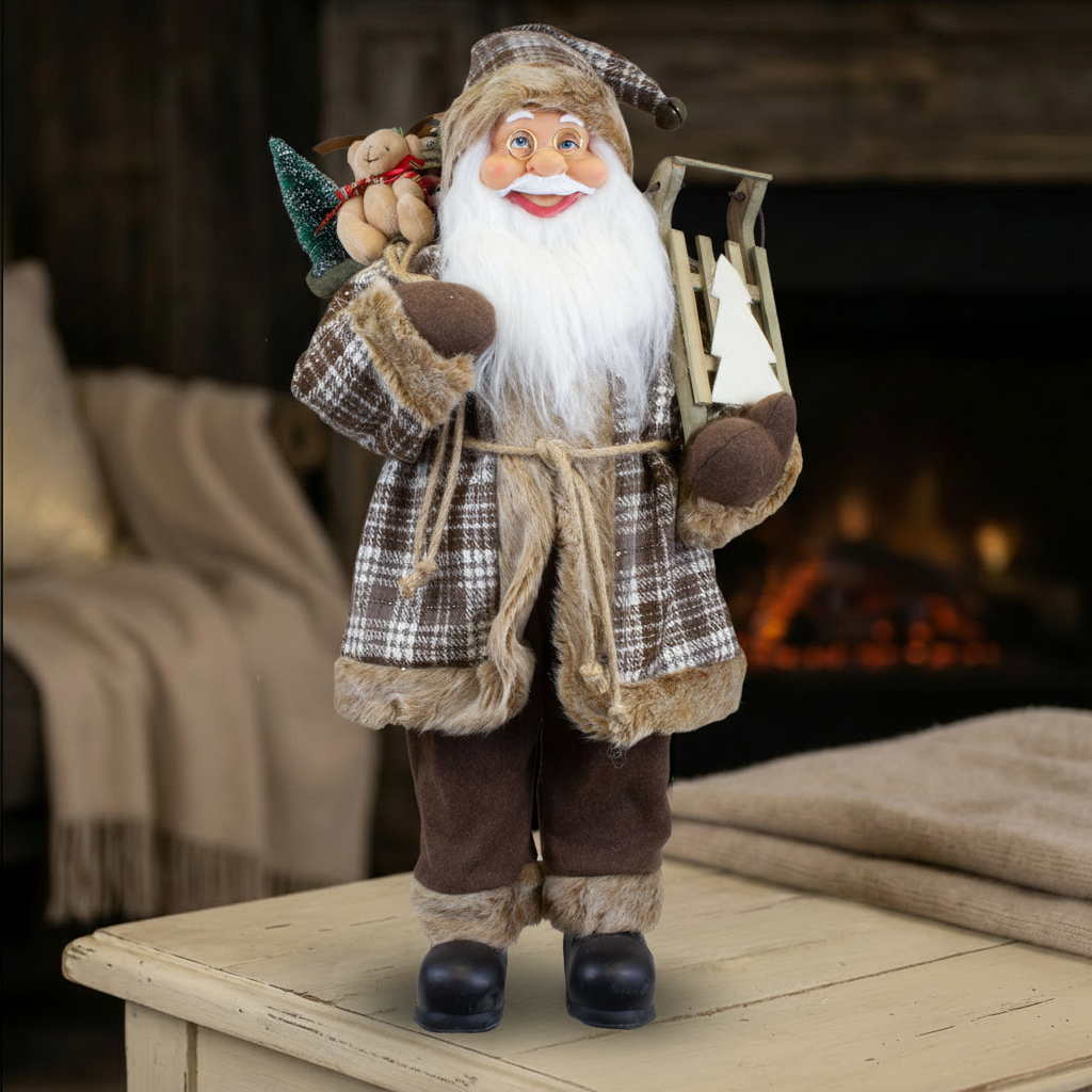 Weihnachtsmann 60 cm mit Holzschlitten Geschenkesack und Tanne